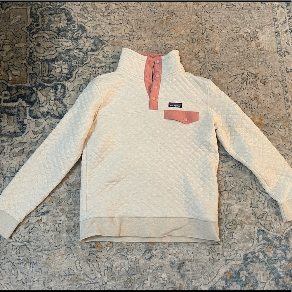 Patagonia quilted pullover